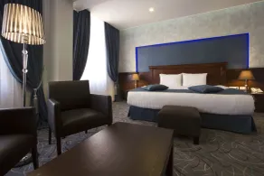 Central Hotel Yerevan - Room