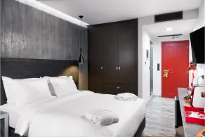 360 Degrees - Room