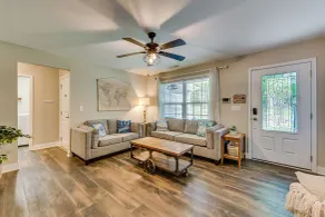 Pet-friendly Home in Monroe: Deck, Grill & Yard! - Intérieur