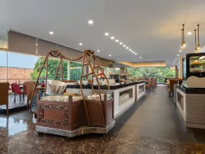 Hotel Santika Premiere Gubeng Surabaya - Restaurant