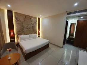 HoTeL TRENOR - Quarto
