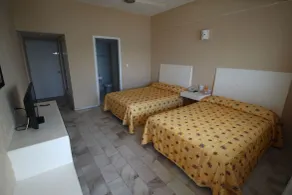 Hotel De Cima Beach Club - Room