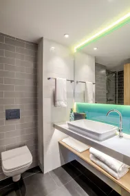 IBIS STYLES BORDEAUX LORMONT - Salle de bain
