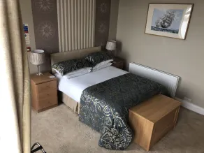 Pier 36 - Room