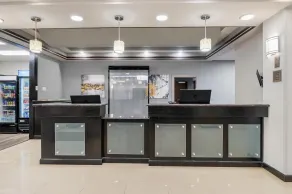 Best Western Plus JFK Inn & Suites - Reception