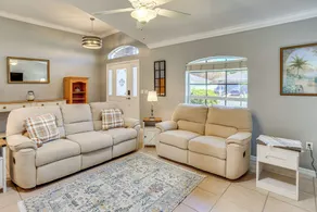 Saltwater Pool! Sebring Oasis Near Lake Jackson - Intérieur