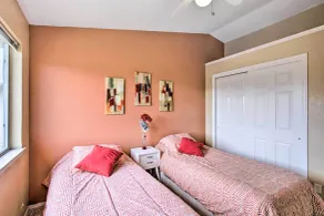 El Paso Retreat w/ Pool: 11 Mi to Downtown! - Innenbereich