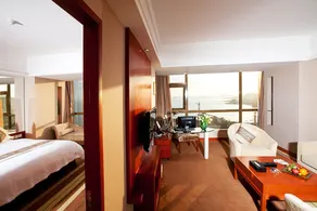 Bayshore Hotel Dalian - Bathroom