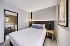 Vibe Hotel Hobart - Room