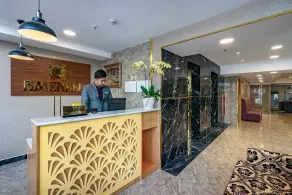 Emerald Central - Reception