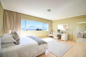 Bayview - Rom