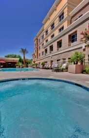 Holiday Inn Ontario Airport - California by IHG - Piscine