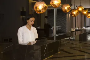 Emens hotel - Réception