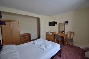 Riviera Hotel - Room