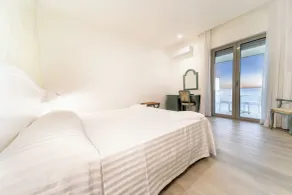 Hotel Poseidon - Zimmer
