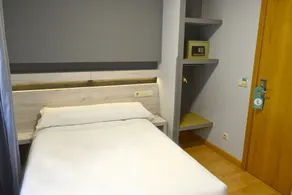 Alda Centro Oviedo - Zimmer