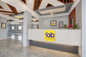FabHotel Pragati - Reception