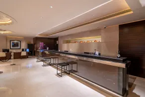 Renaissance Shanghai Yu Garden Hotel on the Bund by Nanjing Road - Reception