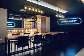Changsha Desti Youth Park Hostel Wuyi Square-24H Reception&Cafe& Bar& Luggage Storage& Large Public Area - Restaurant
