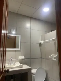 Hotel Jocari - Bathroom