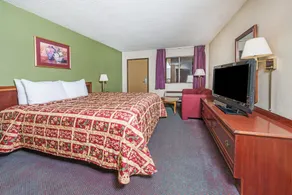 Days Inn by Wyndham New Market I-81 - Chambre