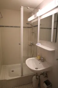 City-Pension Magdeburg - Bathroom