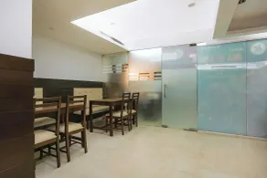 FabHotel All In One - Restaurant