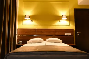 Hotel Garnet Tbilisi - Zimmer