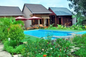 Thuy Van Bungalow - Pool