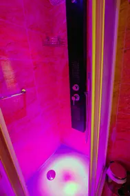 Rural House With Jacuzzi and Fireplace in the Room for 2 People - Badeværelse