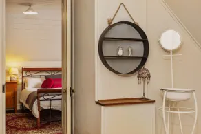Crabtree House - Camera