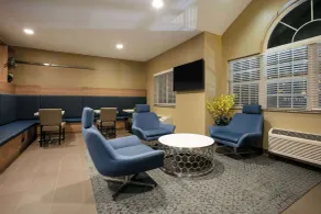 Microtel Inn and Suites Pecos - Hall