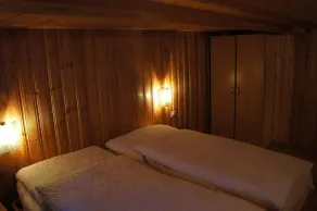 Petit Helvetia Budget Hotel - Værelse