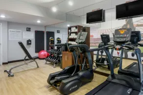 Clarion Pointe Charlottesville - Salle de remise en forme