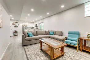 Renovated Logan Home w/ Pond & Fire Pit - Intérieur