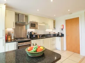 5 Thurlestone Beach - Private kitchen