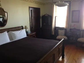 Stevenson Farms-Harvest Spa B & B - Rom
