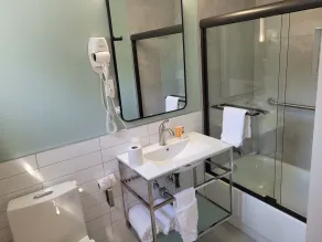 Greenview Inn Riverhead - Salle de bain