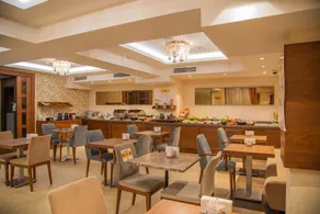 Le Mirage Hotel - Restaurant