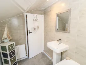 Kings Cottage - Badezimmer