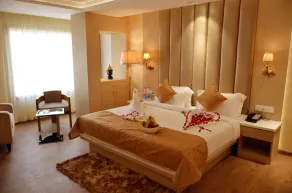 Hotel Radiance - Room