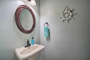Luxe Lake Chickamauga Retreat w/ Boat Dock! - Interiør