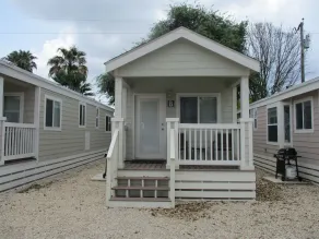 Travelers World RV Resort - Badezimmer