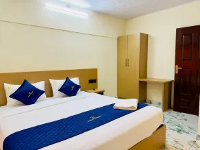 Breeza Residency - Chambre