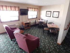 Carrington Inn & Suites - Lobby