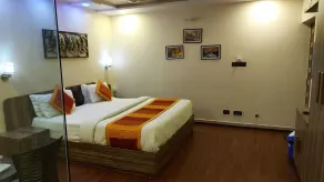 Shaleen Elegance Homestay Near Nakki Lake - Room