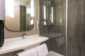 ibis Amsterdam Centre - Badezimmer