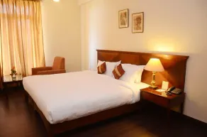 Hotel Gold Palace & Resort - Rum