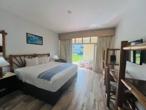 Toby's Resort - Room