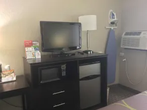 Super 8 by Wyndham Mundelein/Libertyville Area - Chambre